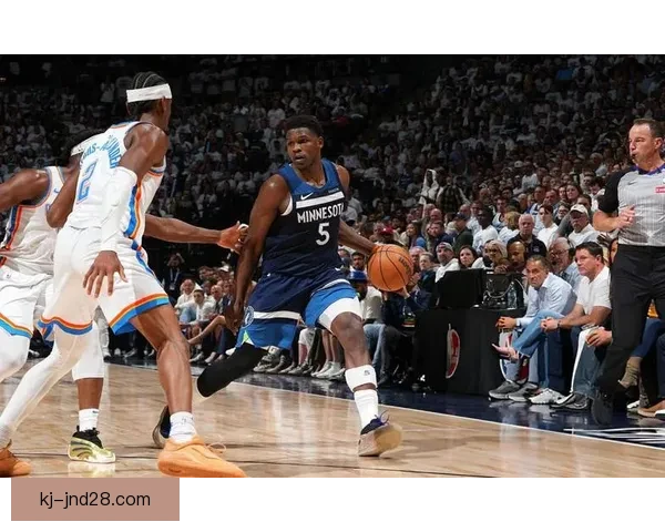 纽约尼克斯大胜明尼苏达森林狼 以137-114领先全场展现强大实力