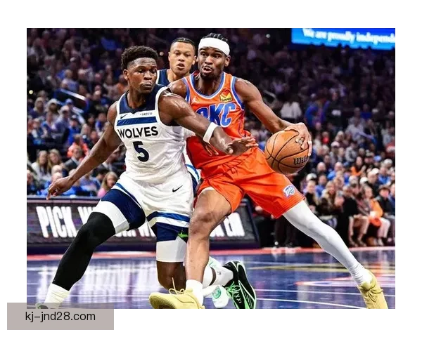 活塞逆转雷霆豪取胜利展现强劲攻防实力