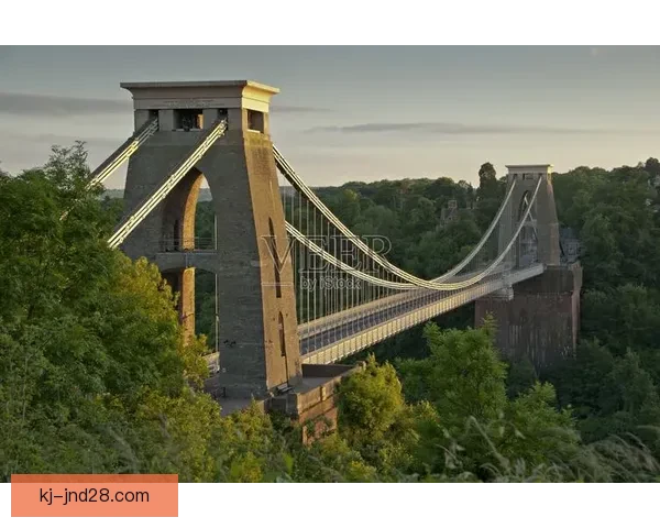 克勒克卡莱三比一战胜奥斯曼尼耶展现强劲实力与比赛全景解析